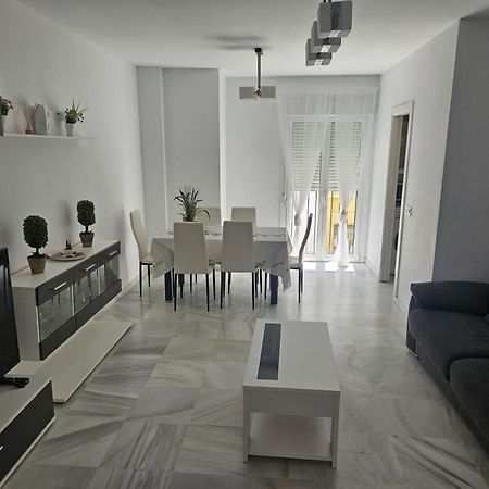 Precioso Apartamento En El Centro, Parking Gratis 科尼尔-德拉弗龙特拉 外观 照片